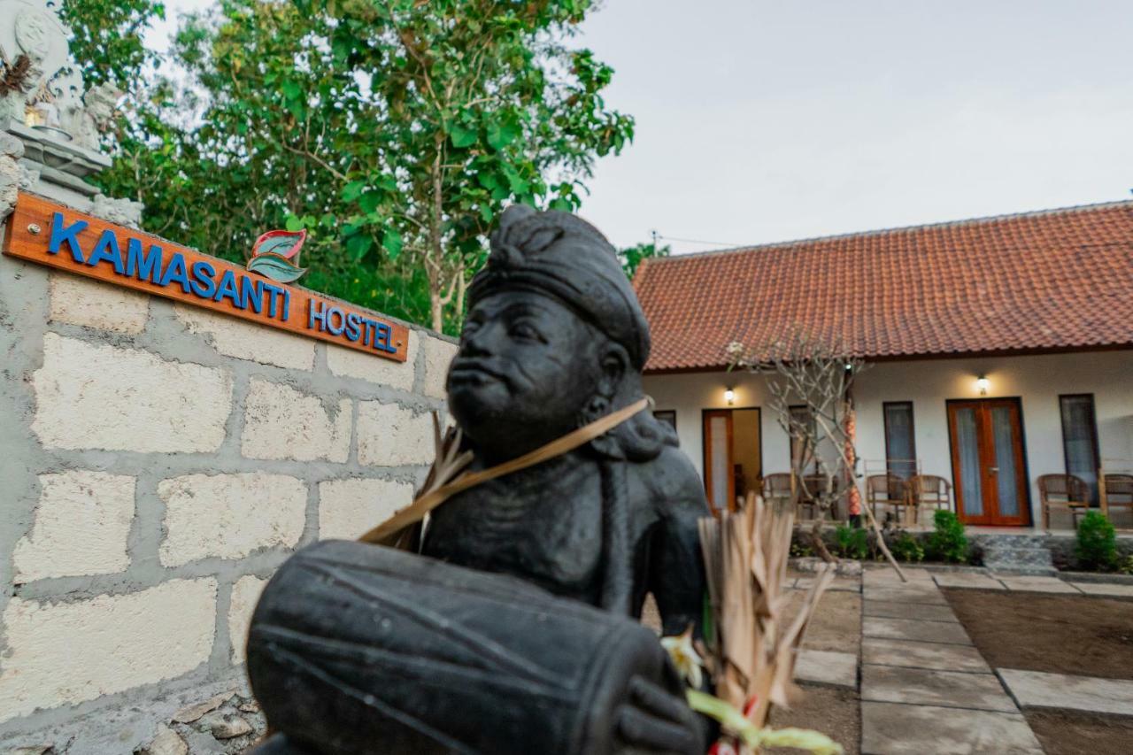 Kamasanti Hostel Toyapakeh Exteriör bild
